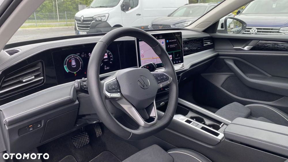Volkswagen Passat Variant 2.0 TDI SCR Business Plus DSG - 10