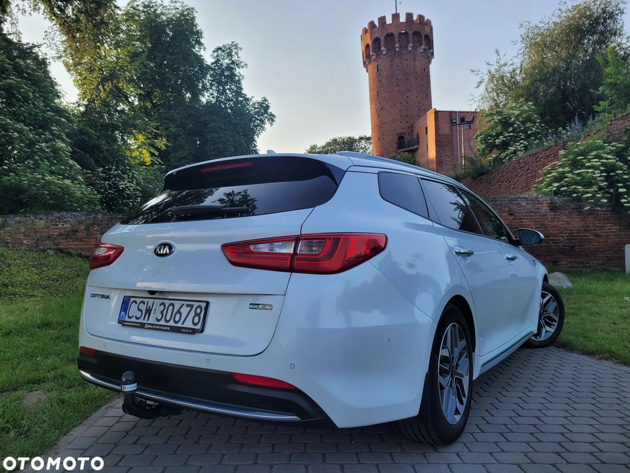 Kia Optima - 1
