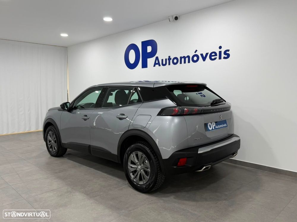 Peugeot 2008 1.2 PureTech Active Pack EAT8 - 4