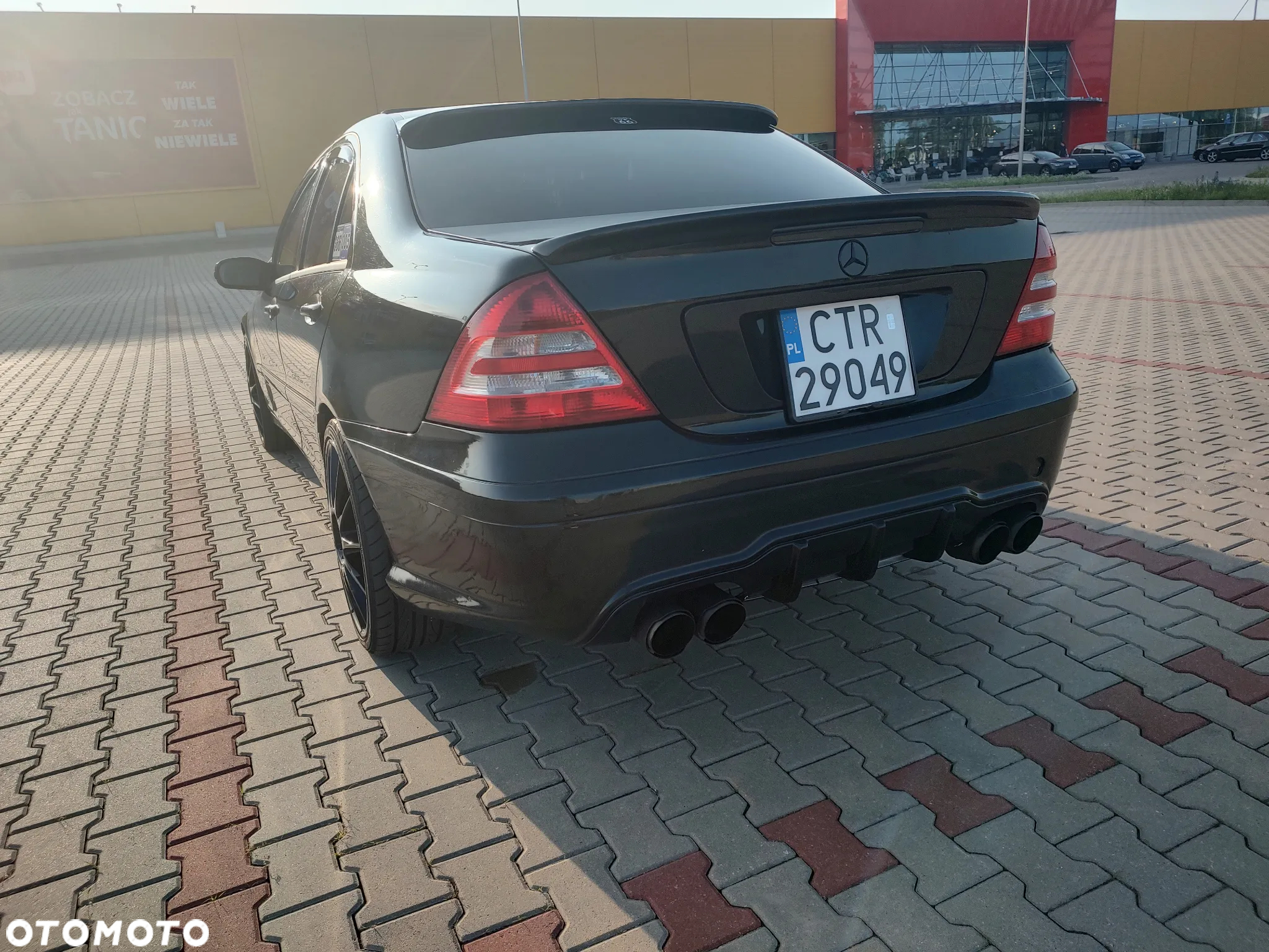 Mercedes-Benz Klasa C 350 Elegance 4-Matic - 4
