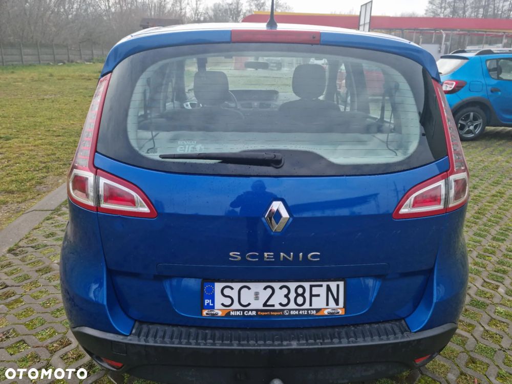 Renault Scenic 1.6 16V 110 Expression - 12