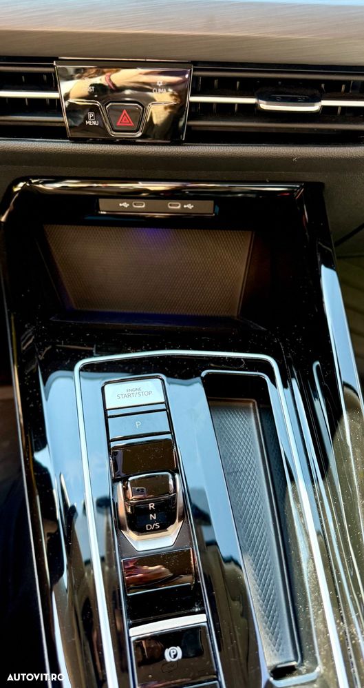 Volkswagen Golf 1.5 eTSI ACT DSG MHEV Style - 6