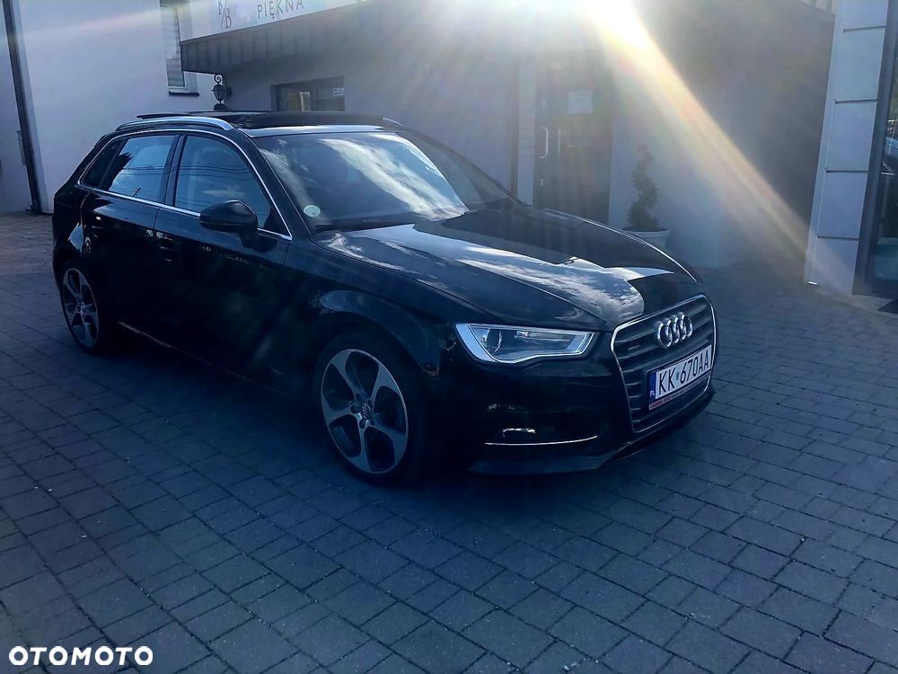 Audi A3 Sportback 2.0 TDI (clean diesel) quattro S tronic Ambiente - 3