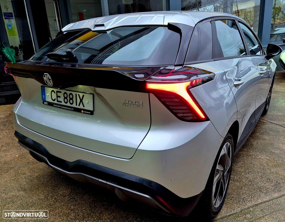 MG MG4 51 kWh Standard - 32