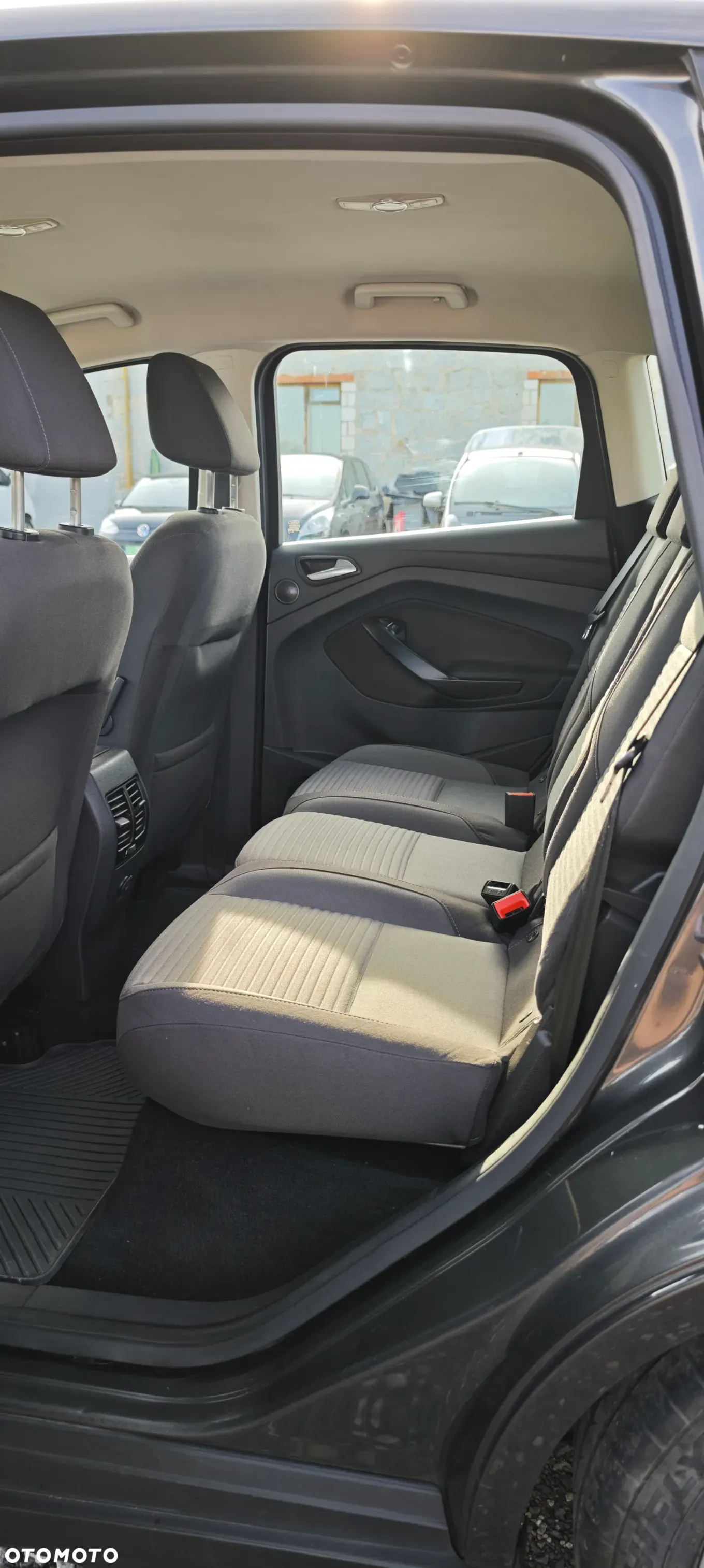 Ford C-MAX 1.5 EcoBoost Titanium ASS - 25