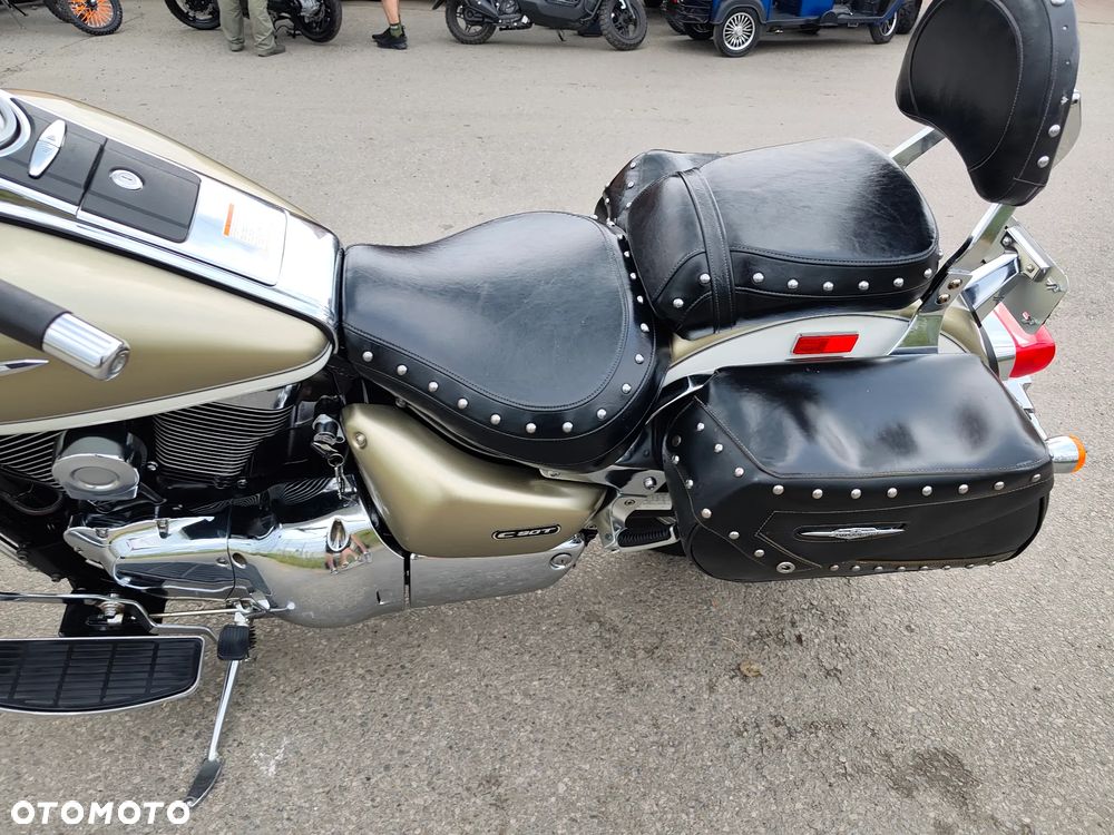 Suzuki VL 1500 Intruder LC - Boulevard C90 - 20