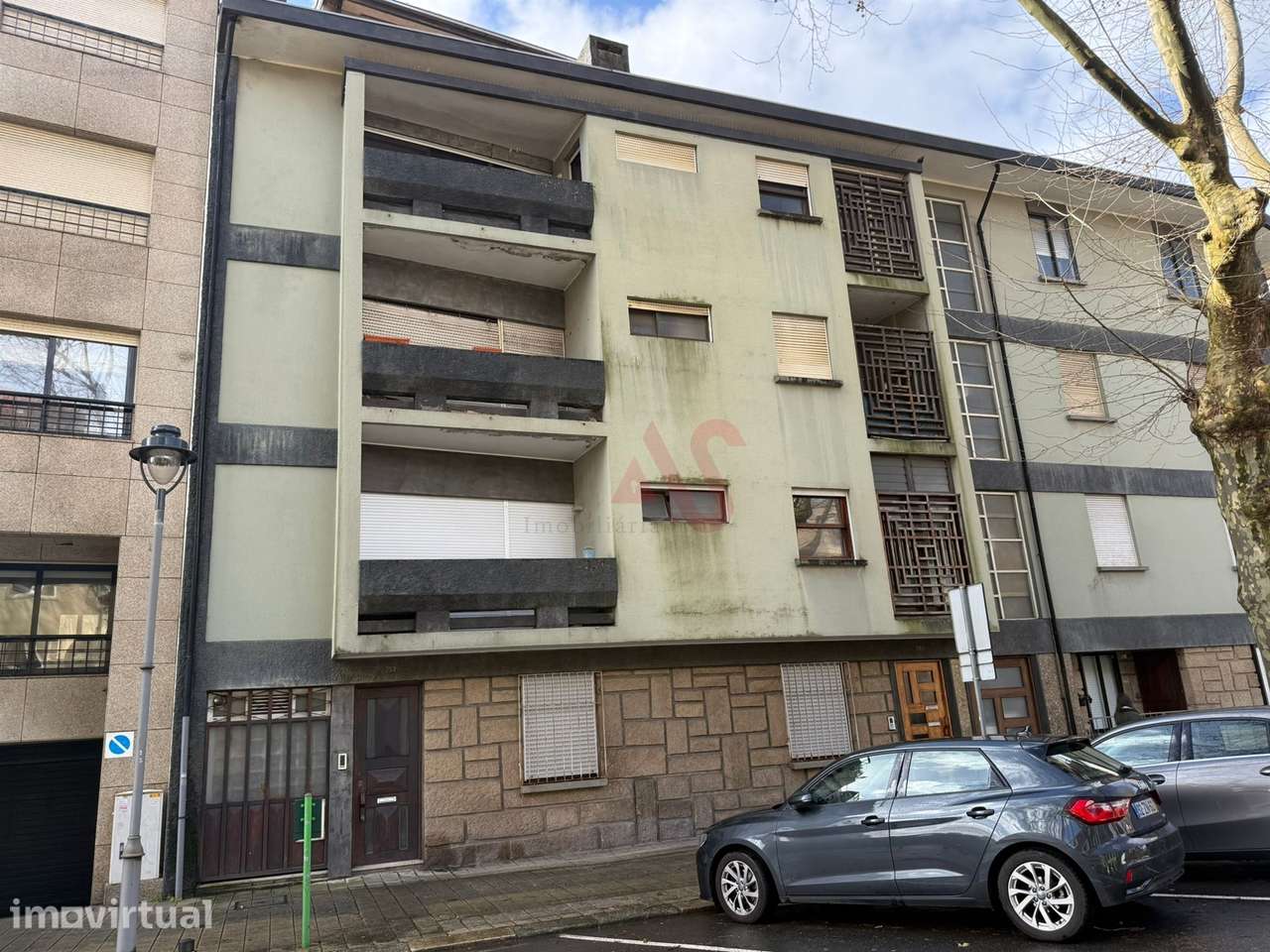 Apartamento T4 + 1 Duplex para Restauro | Foz do Douro | 132 m² | - Grande imagem: 2/13