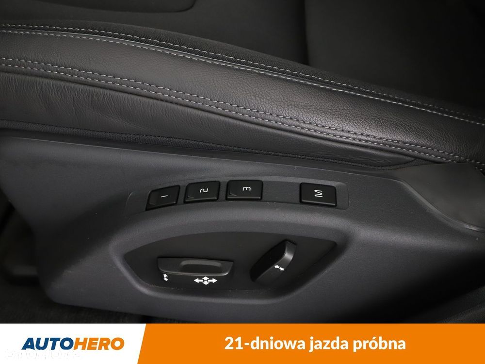 Volvo V60 D3 - 32