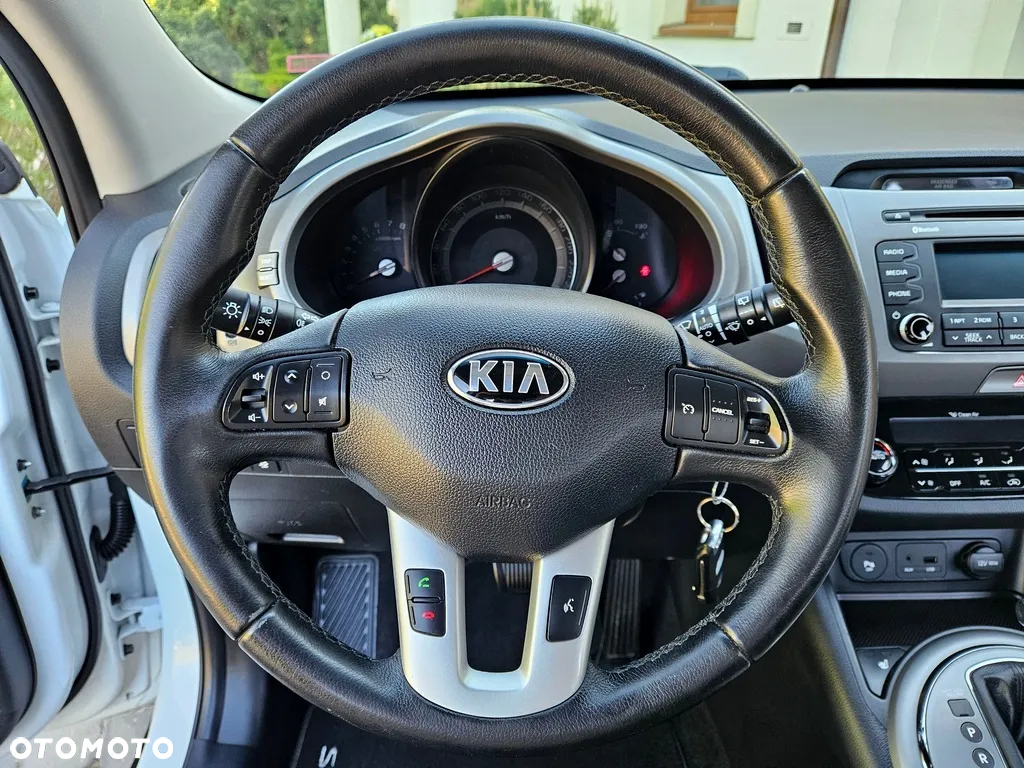 Kia Sportage - 16