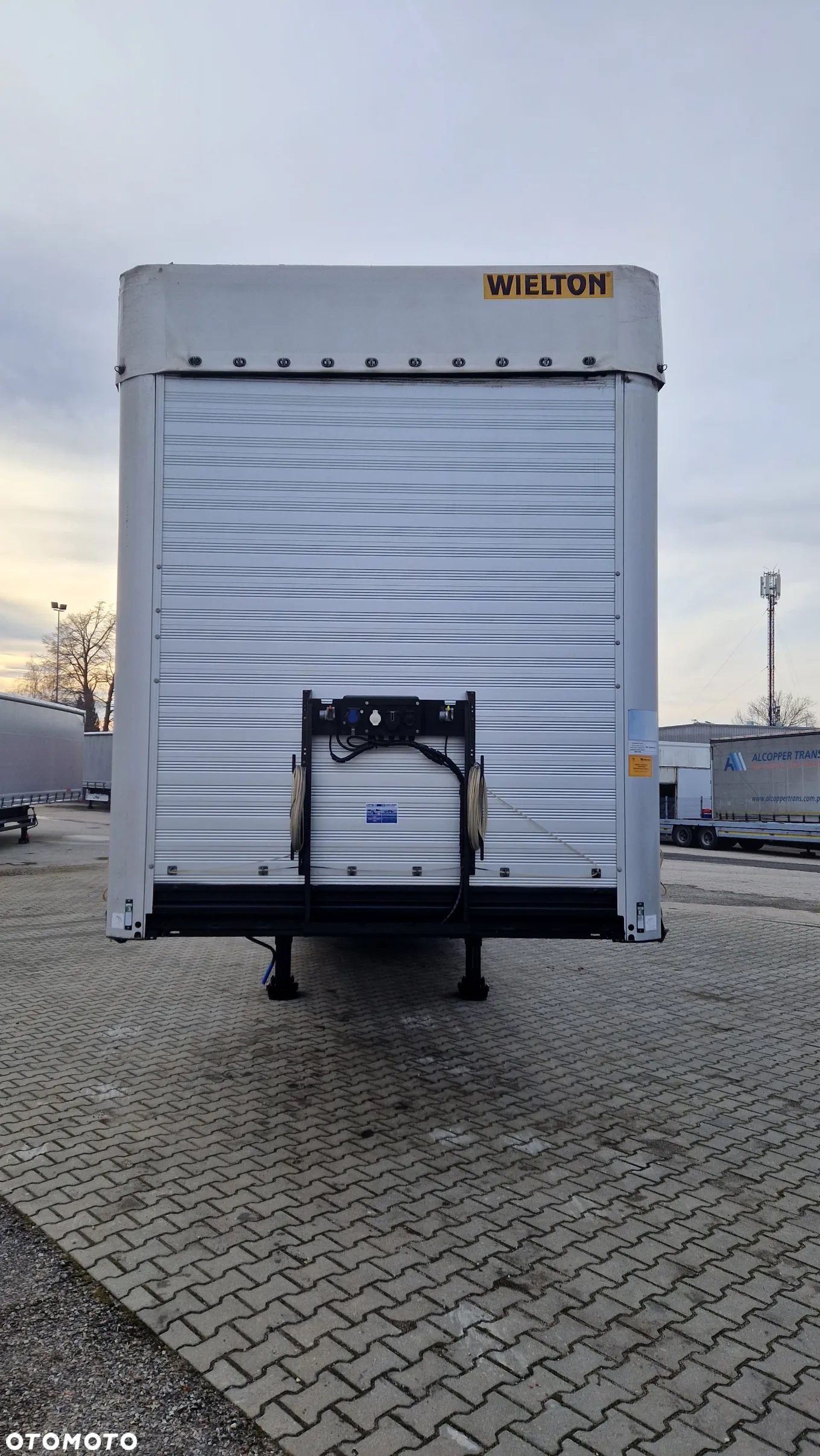 Wielton MEGA FIRANKA MULDA DO STALI 9m - 2
