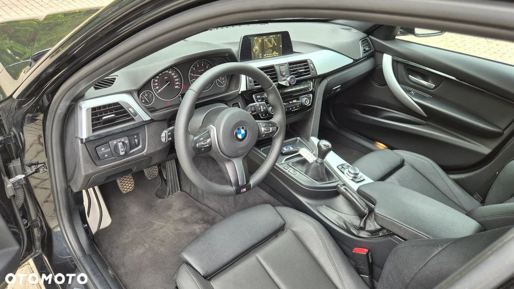 BMW Seria 3 318i Edition M Sport Shadow - 7