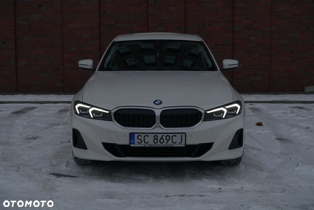 BMW Seria 3 318d - 24