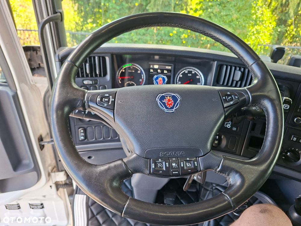 Scania - 28