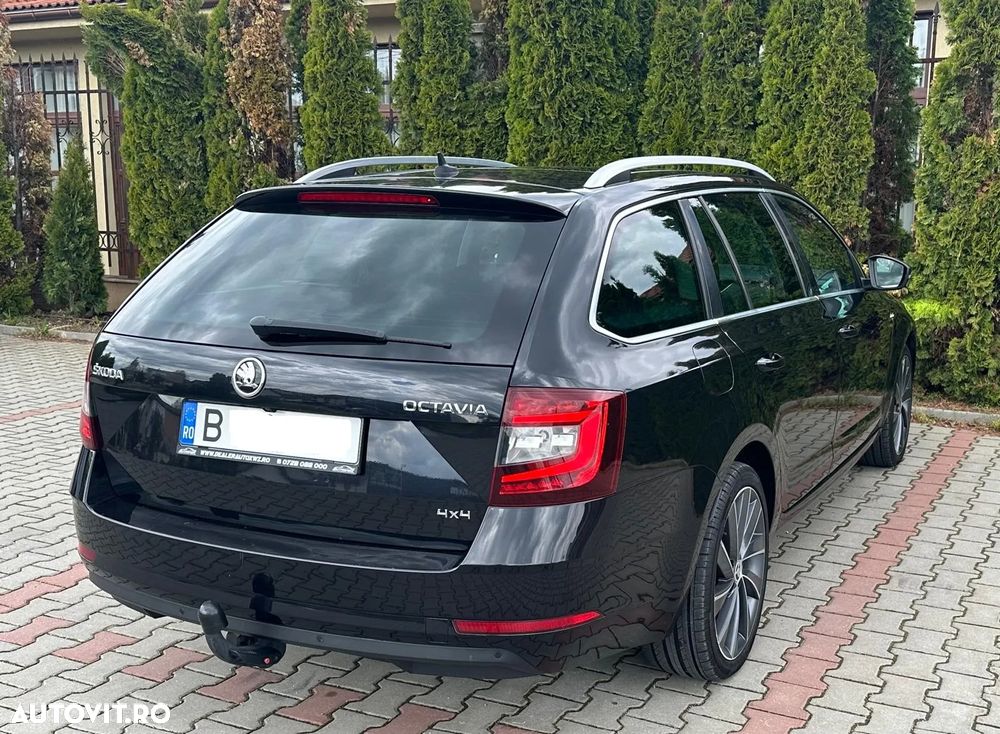 Skoda Octavia 2.0 TDI DSG Laurin & Klement - 31