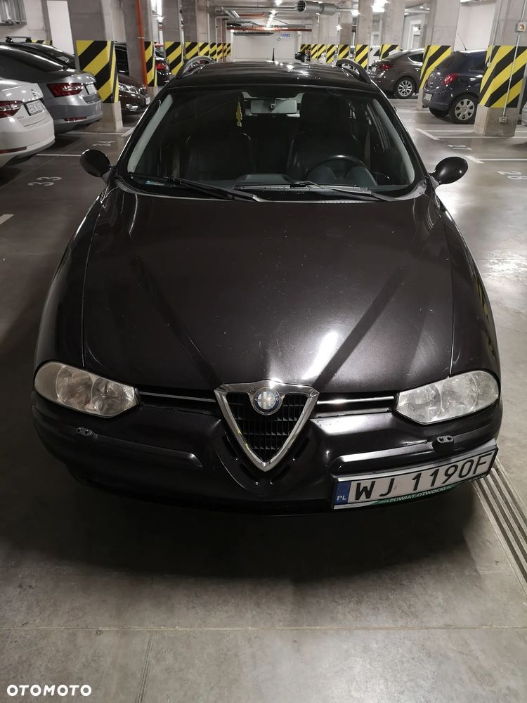 Alfa Romeo 156 2.5 V6 - 2