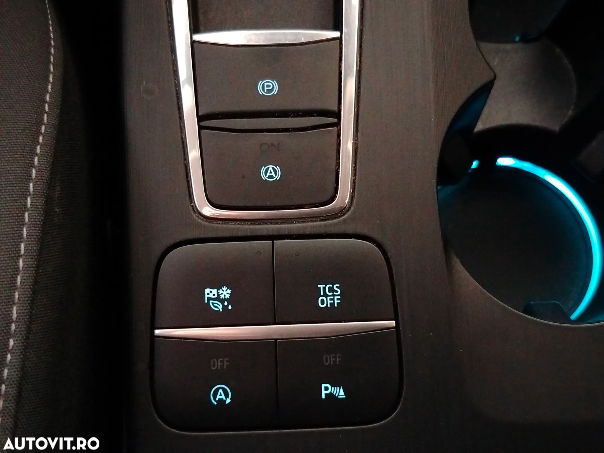 Ford Focus 1.5 EcoBlue Connected - 19