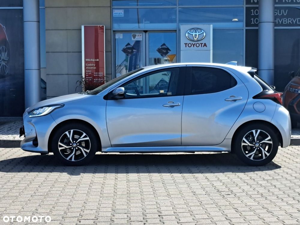 Toyota Yaris Hybrid 1.5 Style - 3