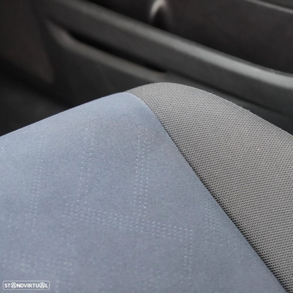 Honda Civic Tourer 1.6 i-DTEC Comfort - 25