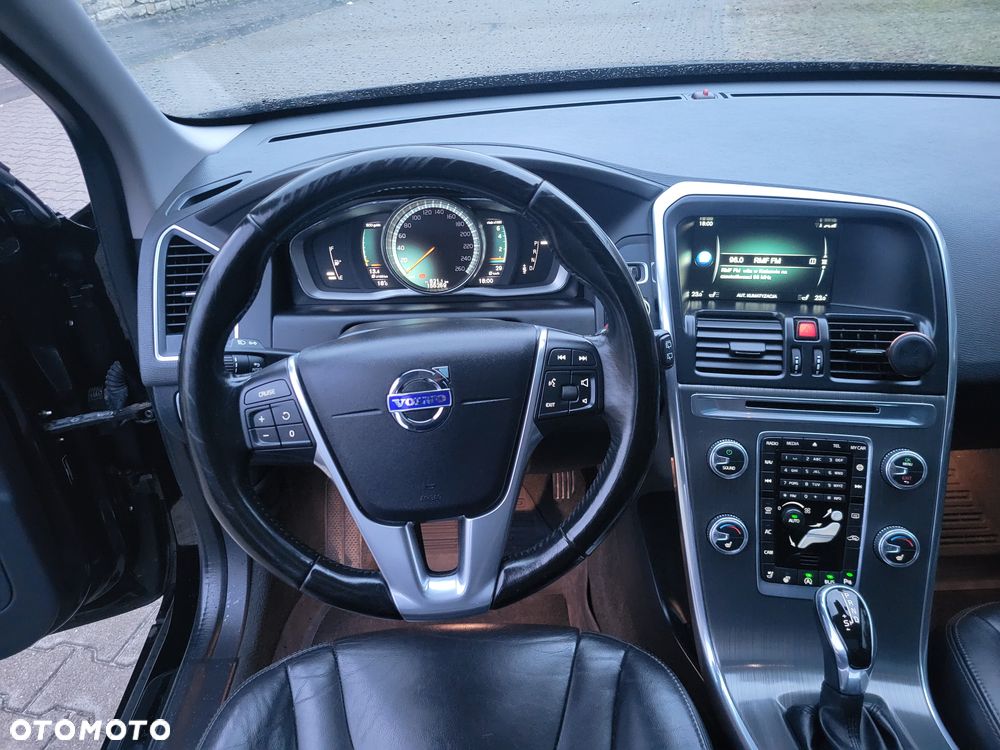 Volvo XC 60 - 21