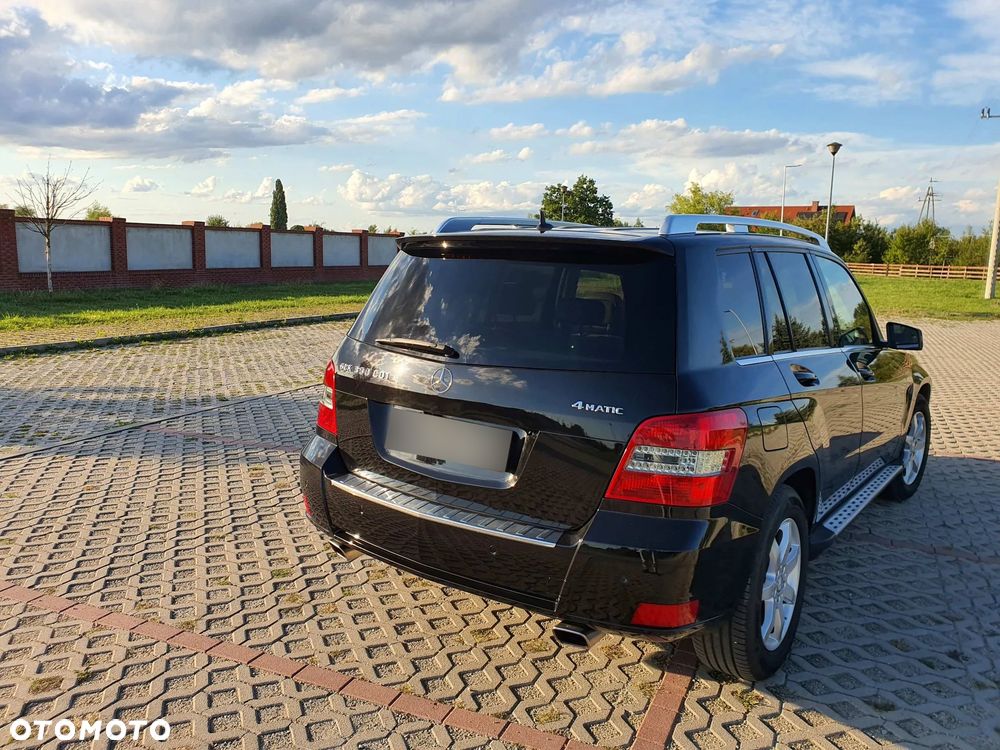Mercedes-Benz GLK - 25