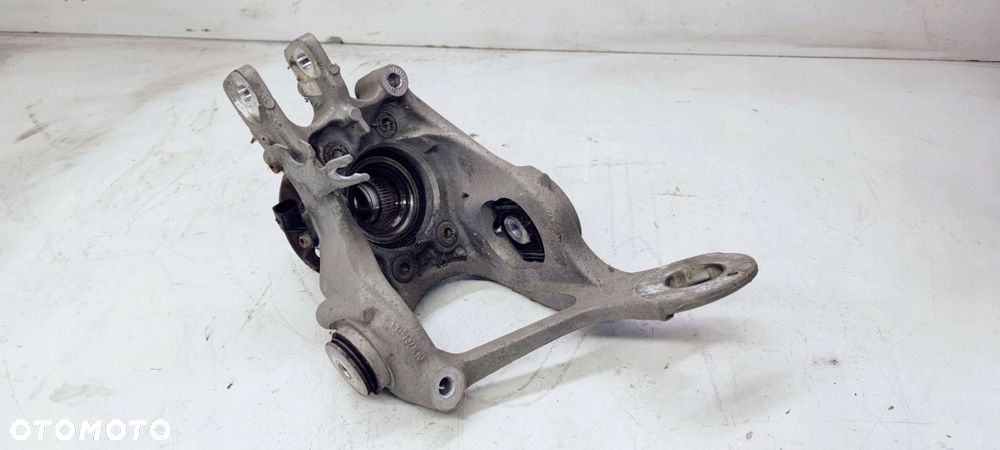ZWROTNICA LEWY TYŁ AUDI A4 A6 C7 A7 8K0505435AA - 1