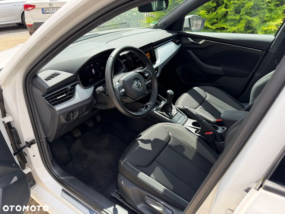 Skoda Kamiq 1.5 TSI Tour - 10