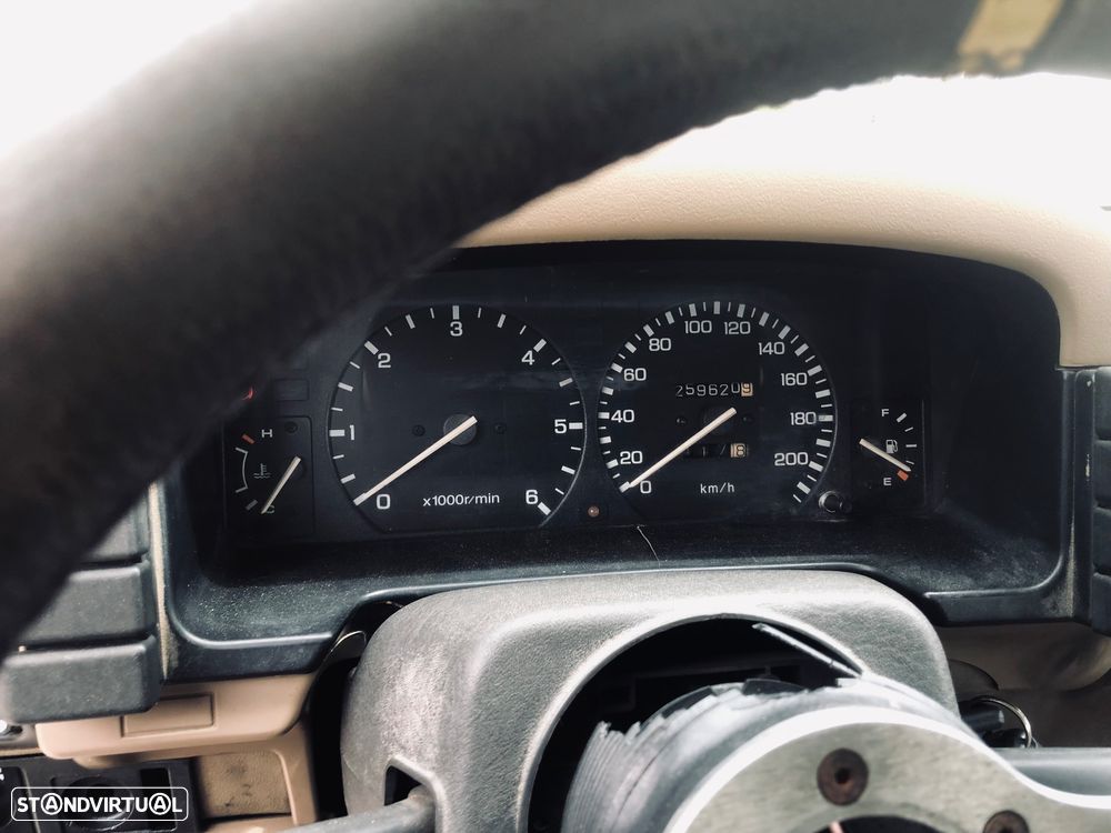 Land Rover Discovery 2.5 TDi - 17
