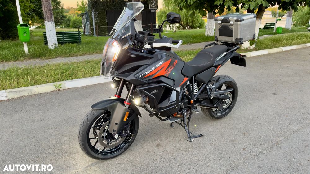 KTM 1290 Super Adventure S - 1