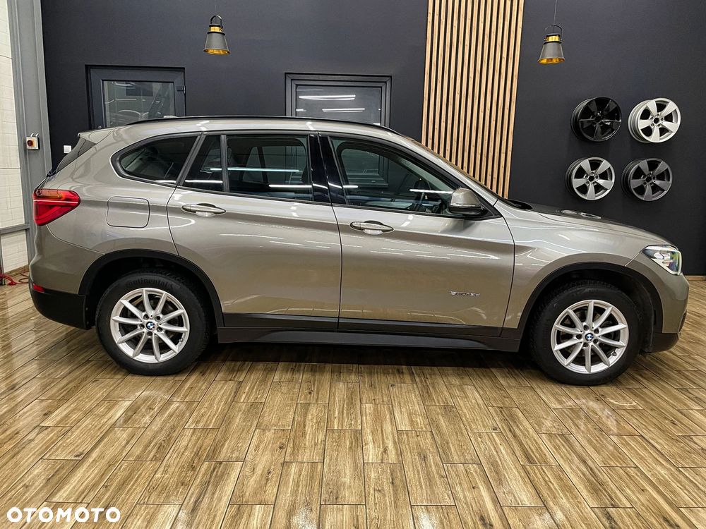 BMW X1 sDrive18d Advantage - 6