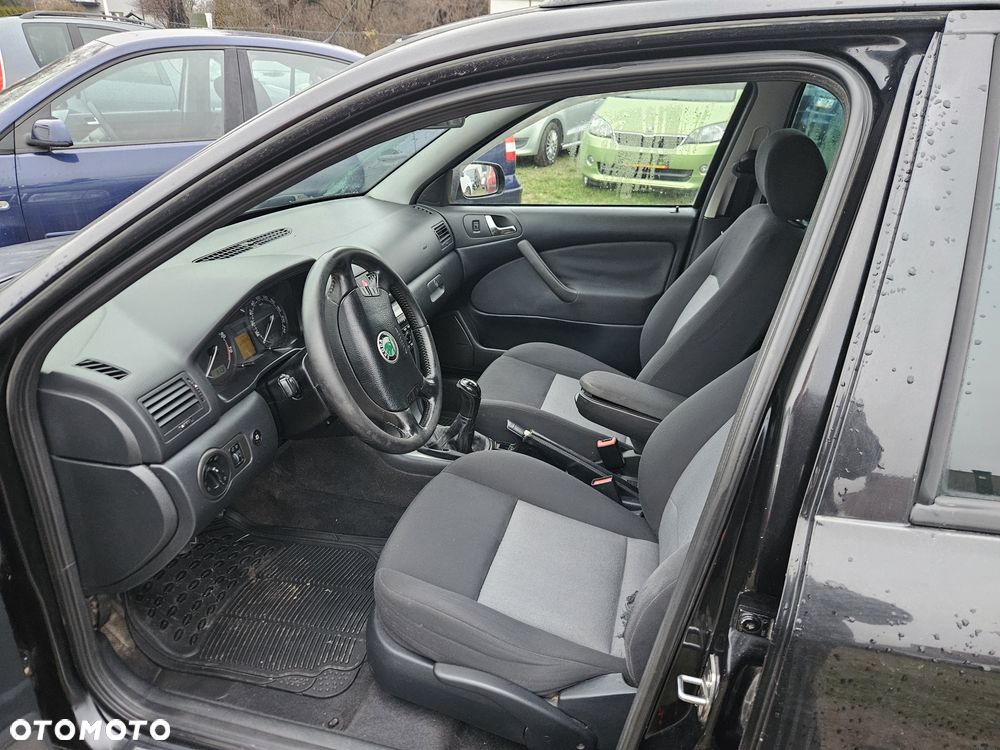 Skoda Octavia 2.0 Combi Ambiente - 7