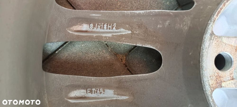 Felgi R18; otwór 66,6 mm; 5x114,3. ALUTEC Ikenu - 6