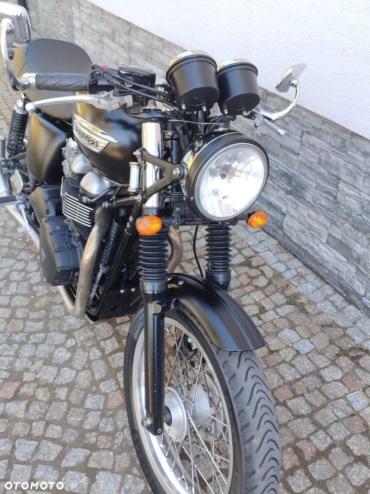 Triumph Thruxton - 15