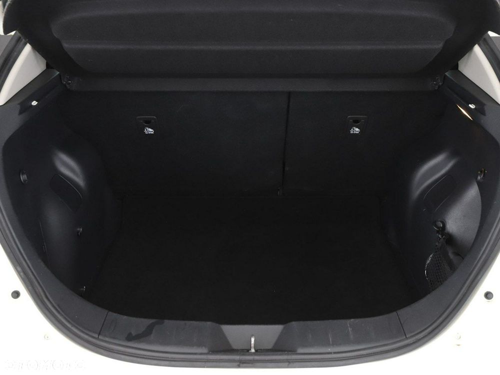 Nissan Leaf 40kWh Acenta - 21