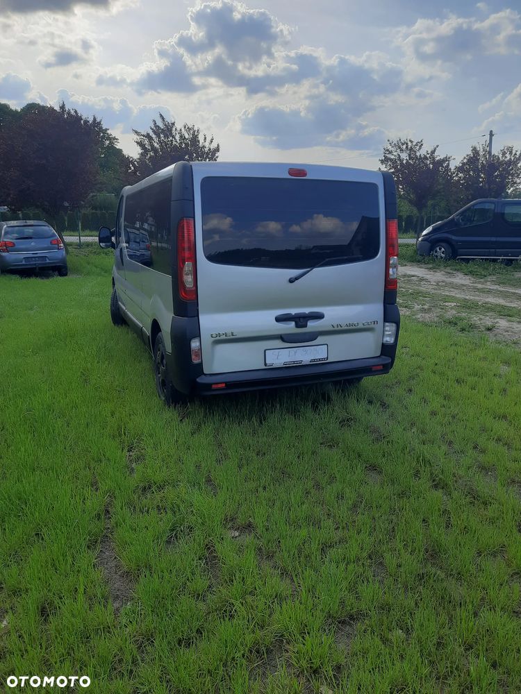 Opel Vivaro L2H1 2.9t Essentia - 8