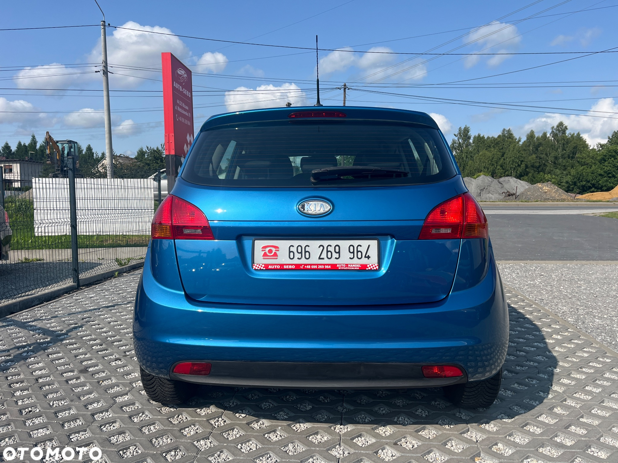 Kia Venga 1.4 L - 11