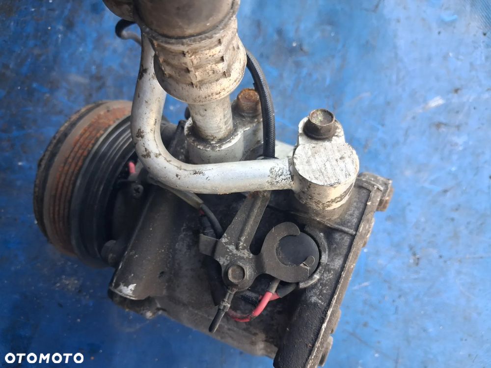 Honda Civic Kompresor  Sprężarka pompa klimatyzacji A/C 38800P28A02 38810P28A02 SANDEN 4959  11361427 przewód wąż - 4