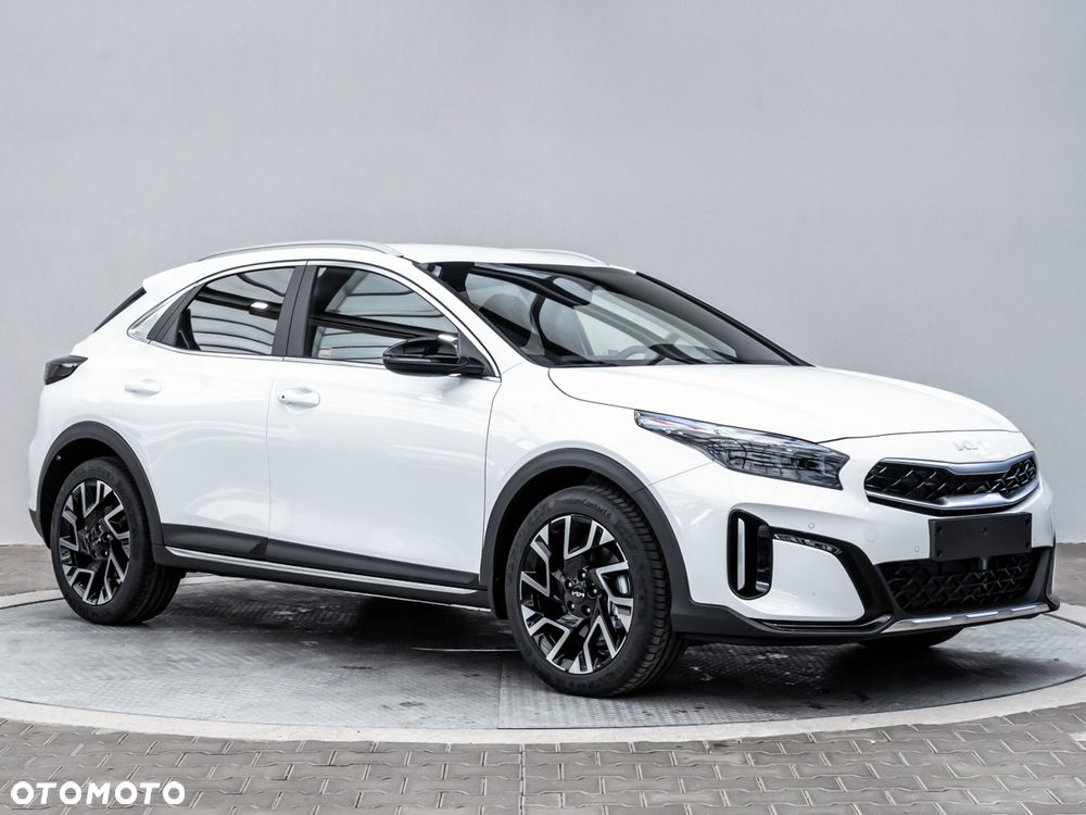 Kia XCeed 1.6 T-GDI Tribute DCT - 11