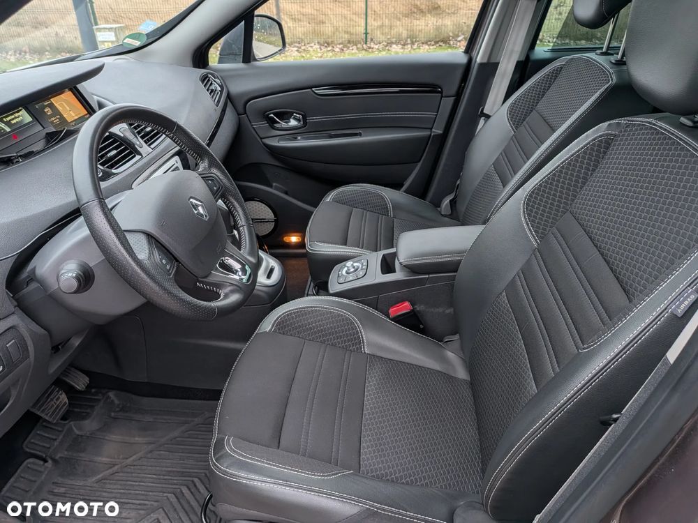 Renault Scenic dCi 110 EDC Bose Edition - 38