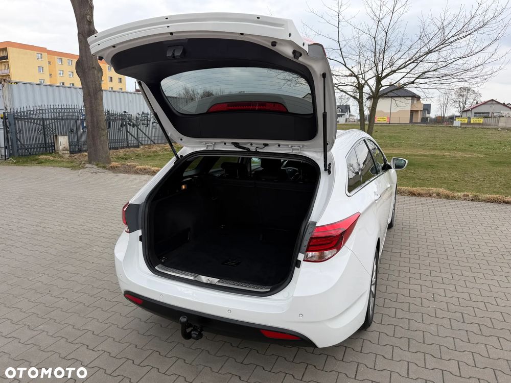 Hyundai i40 Kombi blue 1.7 CRDi Premium - 22