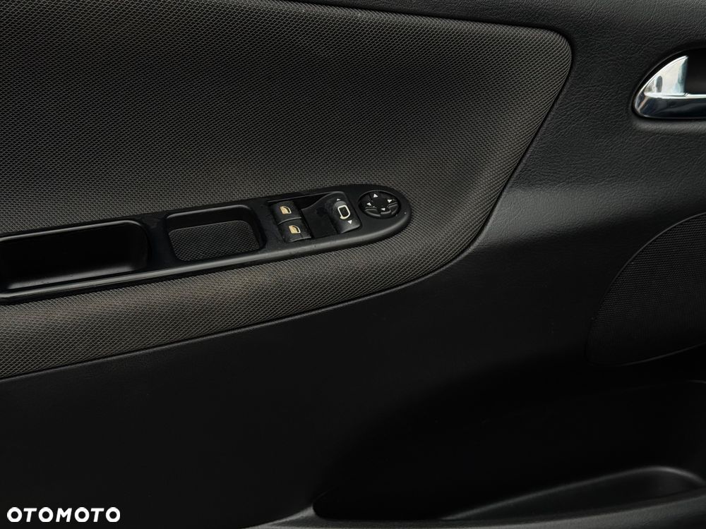 Peugeot 207 CC 1.6 Sport - 13