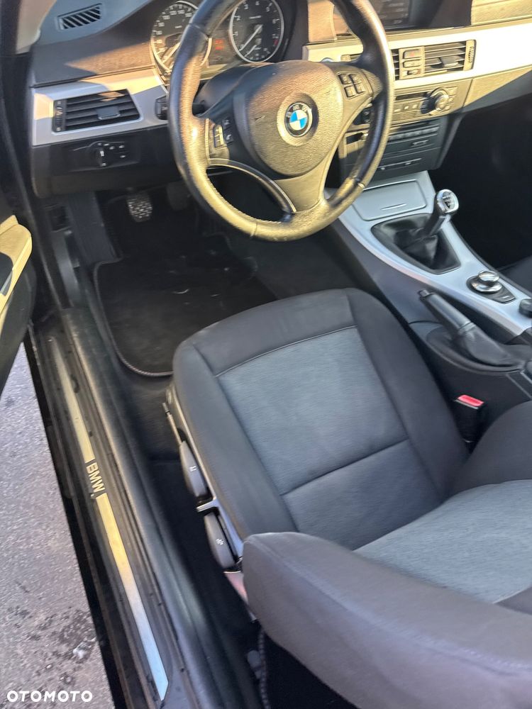 BMW Seria 3 - 11
