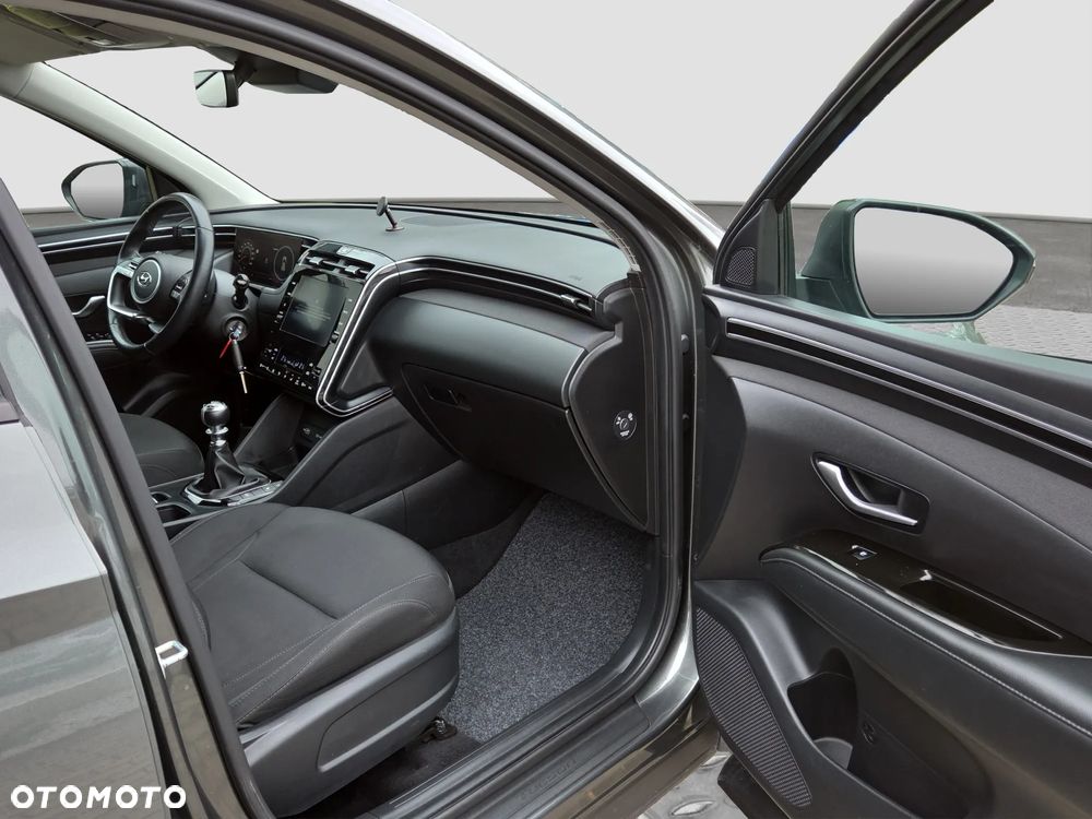 Hyundai Tucson 1.6 T-GDi Smart 2WD - 37