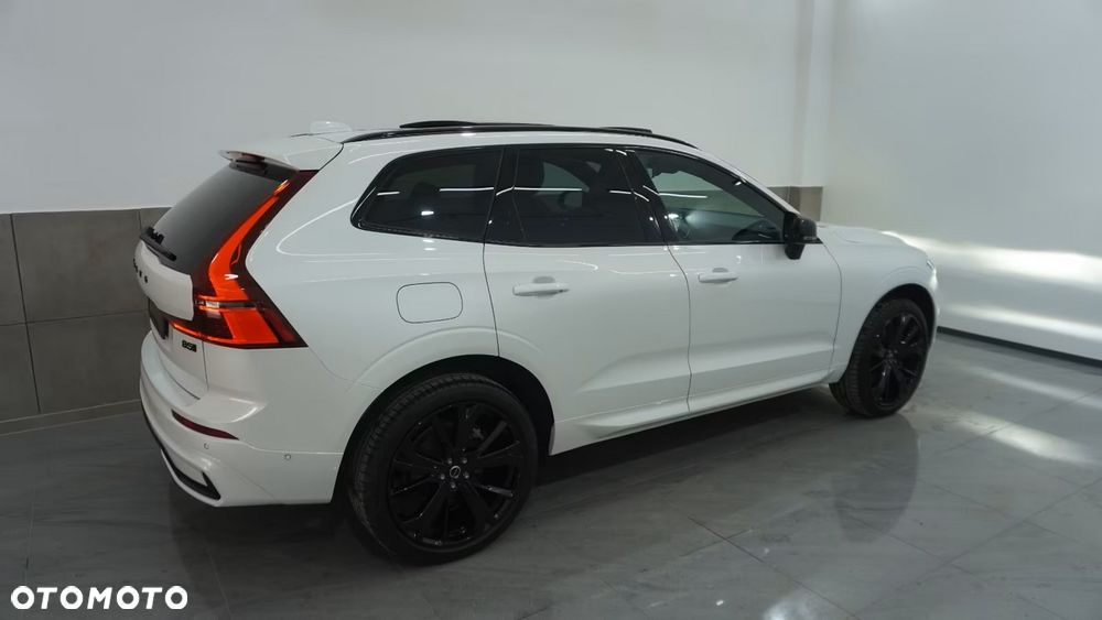 Volvo XC 60 B5 B AWD Ultra Black Edition - 8