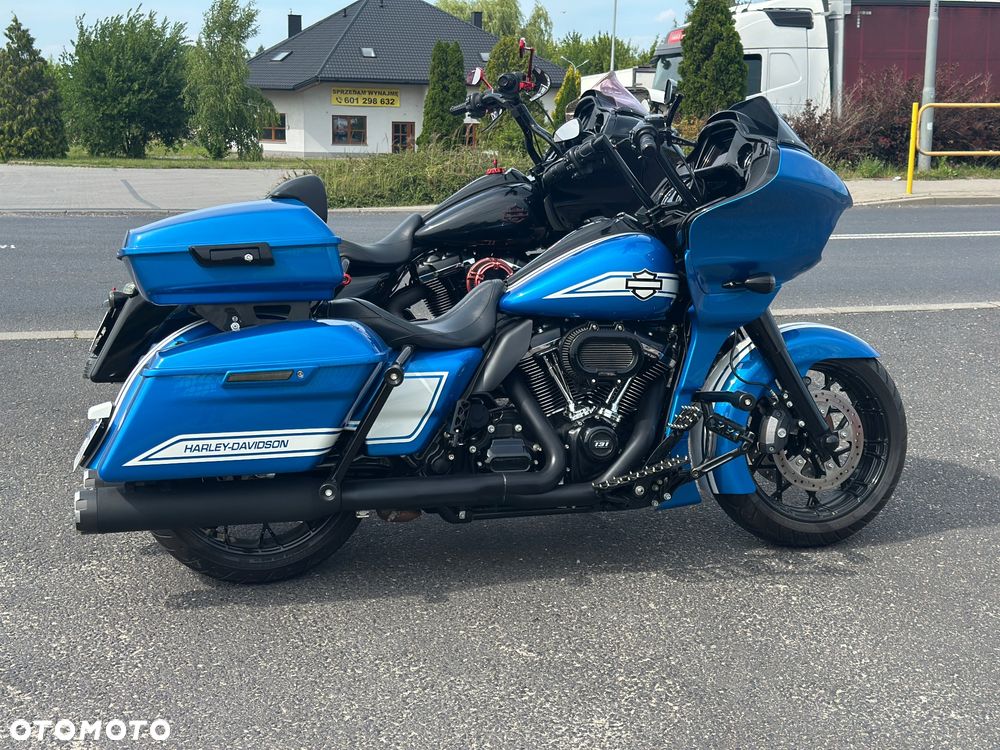 Harley-Davidson Touring Road Glide - 10