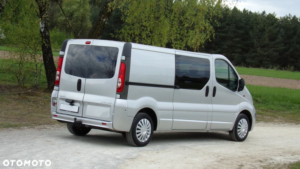 Opel VIVARO 2.0 115KM * LONG * KLIMA * BRYGADÓWKA 5/6 OSÓB * SUPER STAN ! - 8