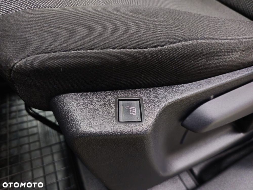 Peugeot Partner 1.5 BlueHDI L2 S&S Pro EAT8 (bryg.) - 23