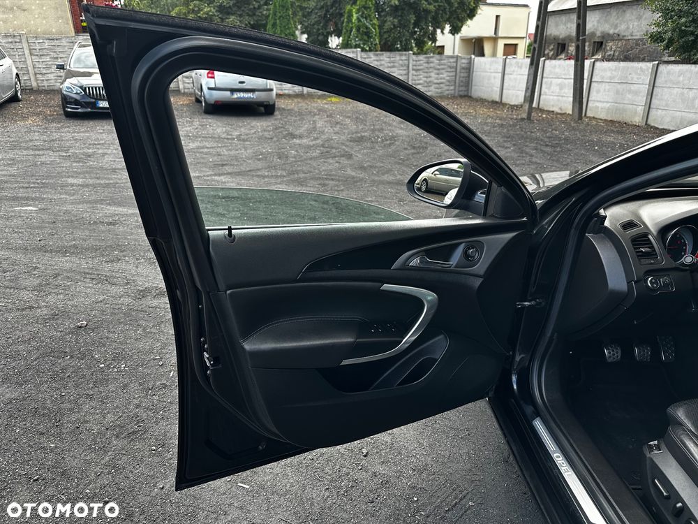 Opel Insignia 2.0 Turbo Cosmo - 13