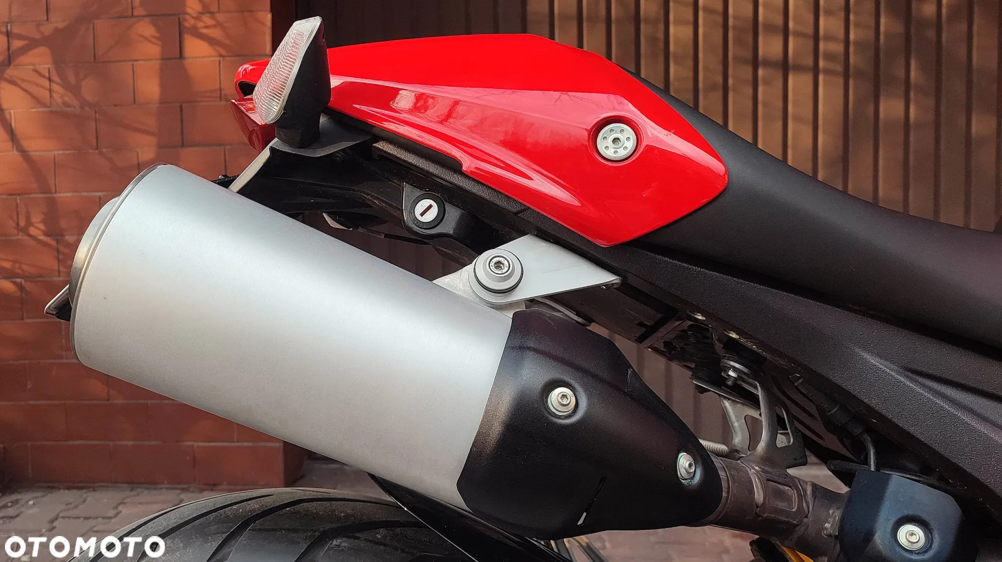 Ducati Monster - 9