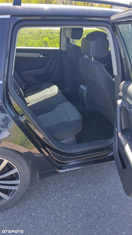 Volkswagen Passat 2.0 TDI Comfortline - 11