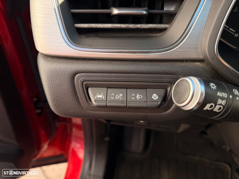 Renault Captur 1.3 TCe Exclusive EDC — fotografia 22
